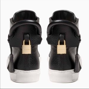 Buscemi Discontinued